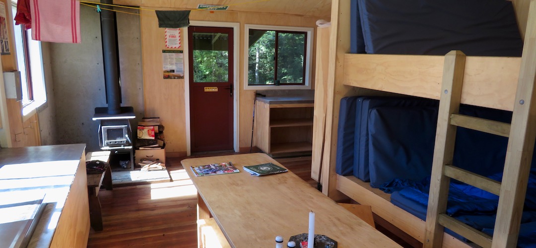 D'Urville hut, Lake Rotoroa, Nelson Lakes National Park