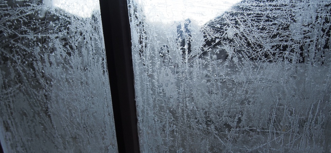 1ºC inside Bobs Hut, maybe much less outside, Nelson Lakes National Park
